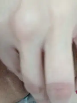 Maya-Parllo online show from April 1, 2026, 8:06 pm