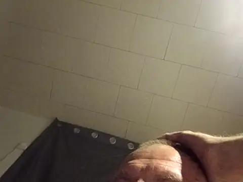 sterng6969 online show from May 7, 2026, 6:08 am