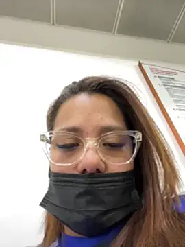 Pretty  Milf online show from June 12, 2026, 2:38 pm