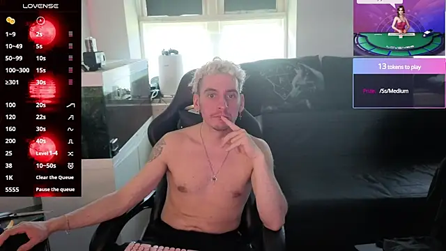 Rayzel White online show from June 20, 2026, 1:58 pm
