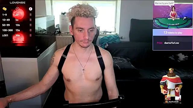 Rayzel White online show from July 4, 2026, 1:39 pm