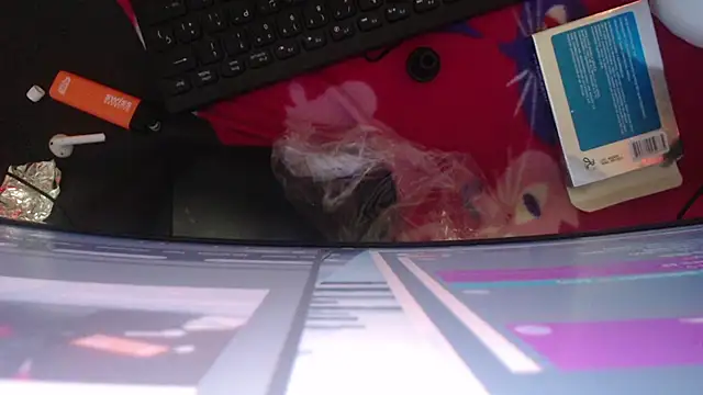 Loriiiany online show from March 2, 2026, 7:15 am