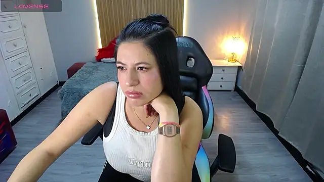 keileen luna online show from February 25, 2026, 12:26 pm