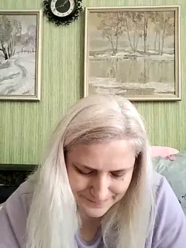 NyushaLollipop online show from April 6, 2026, 10:38 am