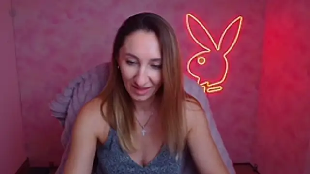 Snapshot of Diana_Sweeet_ chatting on February 1, 2026, 12:15 pm Diana Sweeet online show from February 1, 2026, 12:15 pm