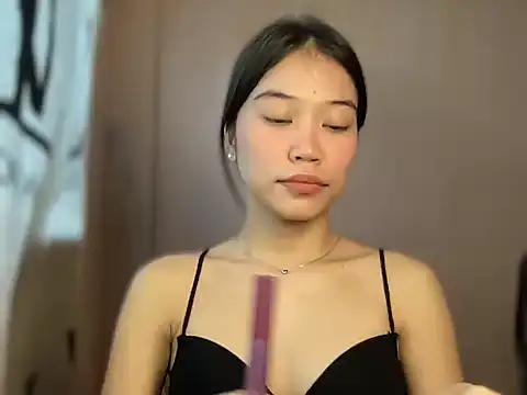 lovely amara19 online show from February 27, 2026, 5:51 am