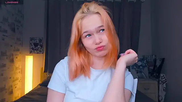 OwlLynn online show from February 12, 2026, 8:53 am