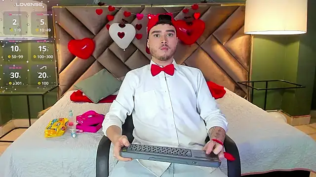 Salvattore Muller online show from February 15, 2026, 9:11 pm