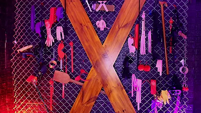 Snapshot of Miss_Juliett_bdsm chatting on March 3, 2026, 1:28 pm Miss Juliett bdsm online show from March 3, 2026, 1:28 pm