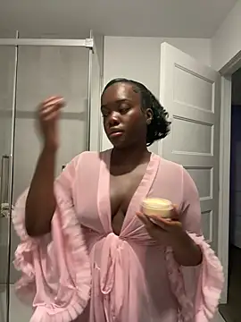 icelyne 2001 online show from March 14, 2026, 11:54 pm