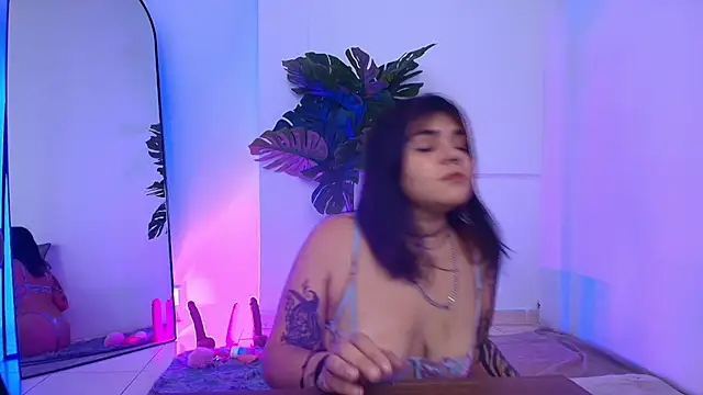 Snapshot of Dakota-bluu chatting on February 5, 2026, 4:55 pm Dakota-bluu online show from February 5, 2026, 4:55 pm