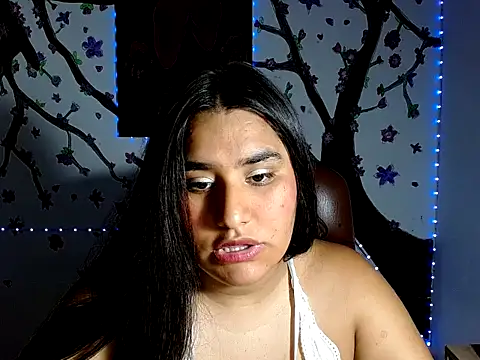 Im May  online show from January 31, 2026, 8:18 pm