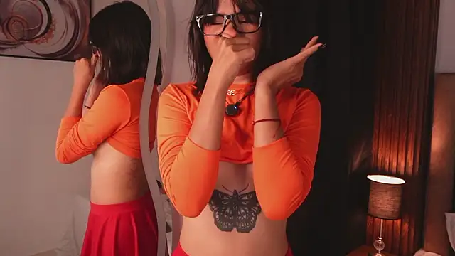 Snapshot of Ivi_Aiko chatting on February 3, 2026, 2:53 am Ivi Aiko online show from February 3, 2026, 2:53 am