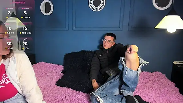 Snapshot of Iconic_souls chatting on March 16, 2026, 7:40 pm Iconic souls online show from March 16, 2026, 7:40 pm