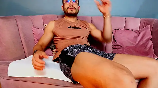 Vans Ross online show from February 12, 2026, 7:31 pm