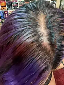 pinkybombon online show from March 29, 2026, 2:11 am