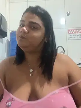 MorenaCariok online show from February 18, 2026, 2:57 pm