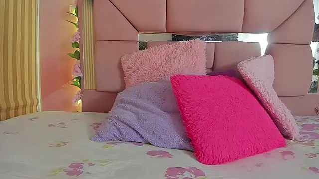 amy  rose   online show from May 27, 2026, 3:03 am