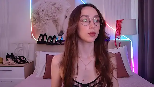Emily Simon online show from July 13, 2026, 5:10 am
