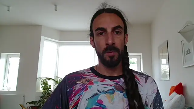 aircum99 online show from May 9, 2026, 12:32 pm