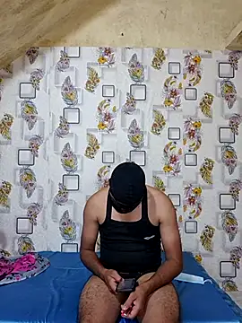 Forest Queen online show from March 27, 2026, 2:39 pm