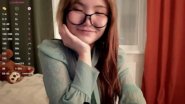 nullgirl online show from March 25, 2026, 2:17 am