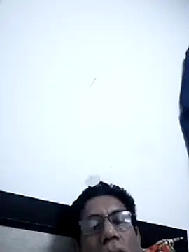 Aafreen999 online show from February 25, 2026, 6:39 pm