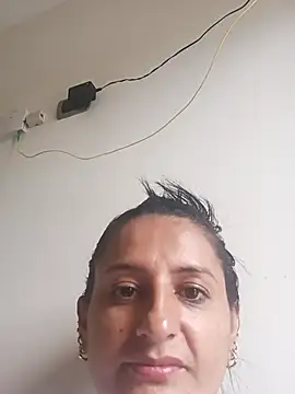 Snapshot of Luna_seductora12 chatting on March 3, 2026, 12:00 pm Luna seductora12 online show from March 3, 2026, 12:00 pm