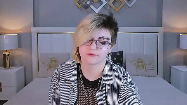 ABSI GLITCH online show from February 4, 2026, 8:58 pm