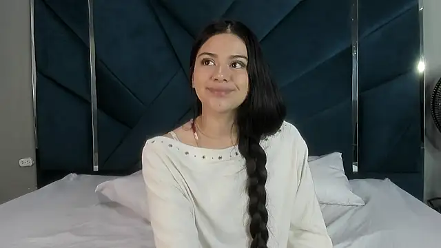 Snapshot of CottonCloud20 chatting on February 18, 2026, 2:02 pm CottonCloud20 online show from February 18, 2026, 2:02 pm