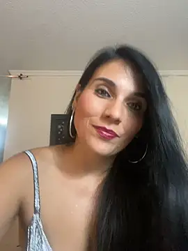 Snapshot of Miaswwe chatting on January 31, 2026, 11:03 pm Miaswwe online show from January 31, 2026, 11:03 pm