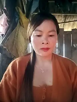 Snapshot of Bling_sexy chatting on February 21, 2026, 12:55 am Bling sexy online show from February 21, 2026, 12:55 am