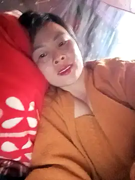 Snapshot of Bling_sexy chatting on March 1, 2026, 1:02 pm Bling sexy online show from March 1, 2026, 1:02 pm