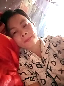 Snapshot of Bling_sexy chatting on March 2, 2026, 5:41 am Bling sexy online show from March 2, 2026, 5:41 am