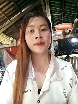 Bling sexy online show from April 7, 2026, 8:15 am