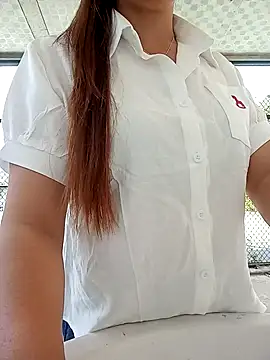 Bling sexy online show from April 8, 2026, 6:24 am