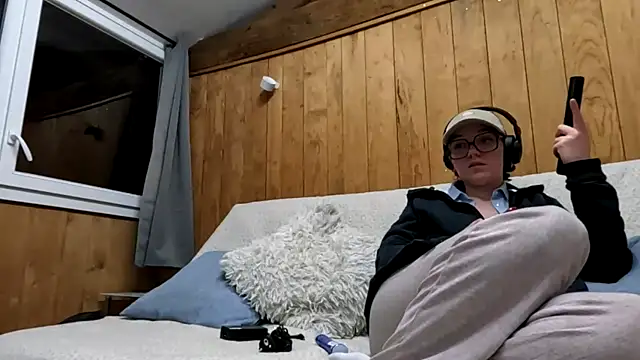 ju juliette online show from March 12, 2026, 10:27 pm