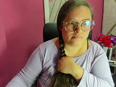 Sarah Boobs  online show from March 21, 2026, 3:11 am