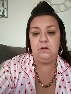 Snapshot of Nova-iswiserx chatting on February 21, 2026, 10:38 am Nova-iswiserx online show from February 21, 2026, 10:38 am