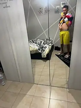 piccolo2002 online show from January 17, 2026, 4:00 pm