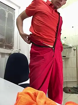 santiObrero online show from March 20, 2026, 4:56 pm