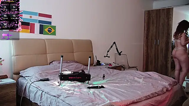 LilianBliss online show from July 13, 2026, 8:50 am