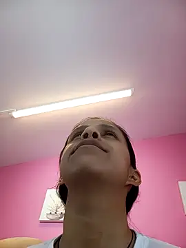 mitzukywinteer online show from February 9, 2026, 7:40 pm