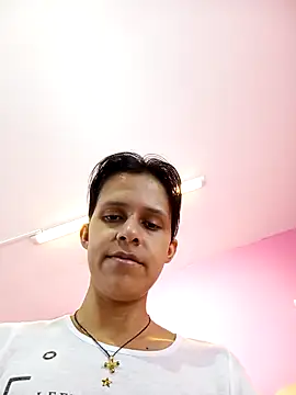 mitzukywinteer online show from March 13, 2026, 7:31 pm