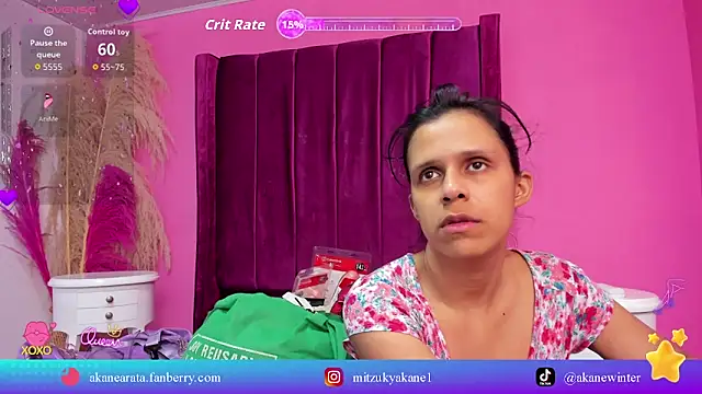 Snapshot of mitzukywinteer chatting on June 11, 2026, 9:57 pm mitzukywinteer online show from June 11, 2026, 9:57 pm