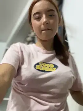 Carithooo online show from February 25, 2026, 12:42 am