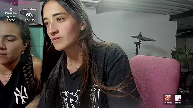 VictoriaHoneyy online show from June 26, 2026, 2:27 am