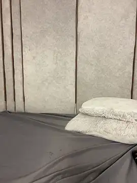 lilithdya online show from February 1, 2026, 10:19 pm