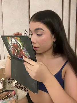 lilithdya online show from March 10, 2026, 11:43 pm