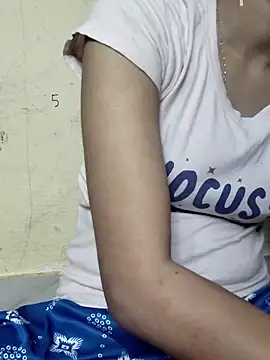 annugirl online show from February 20, 2026, 11:22 am